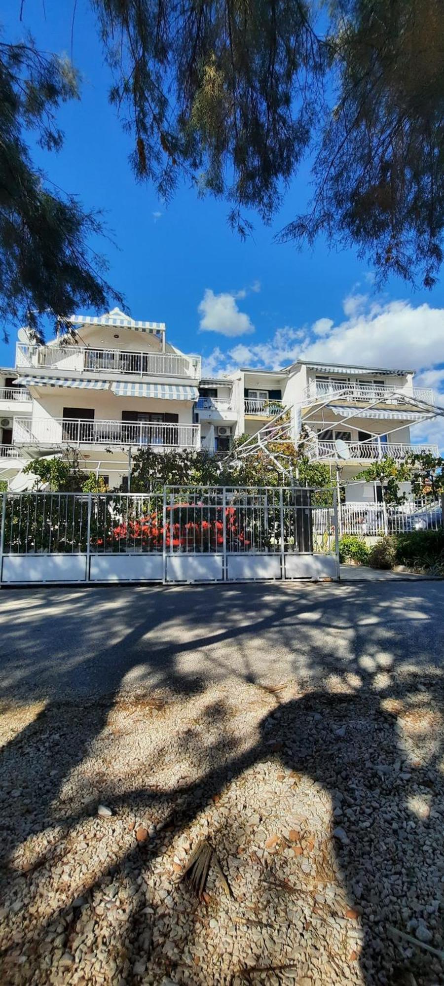 Apartments Ana Bilota 希杰·弗朗吉卡 外观 照片